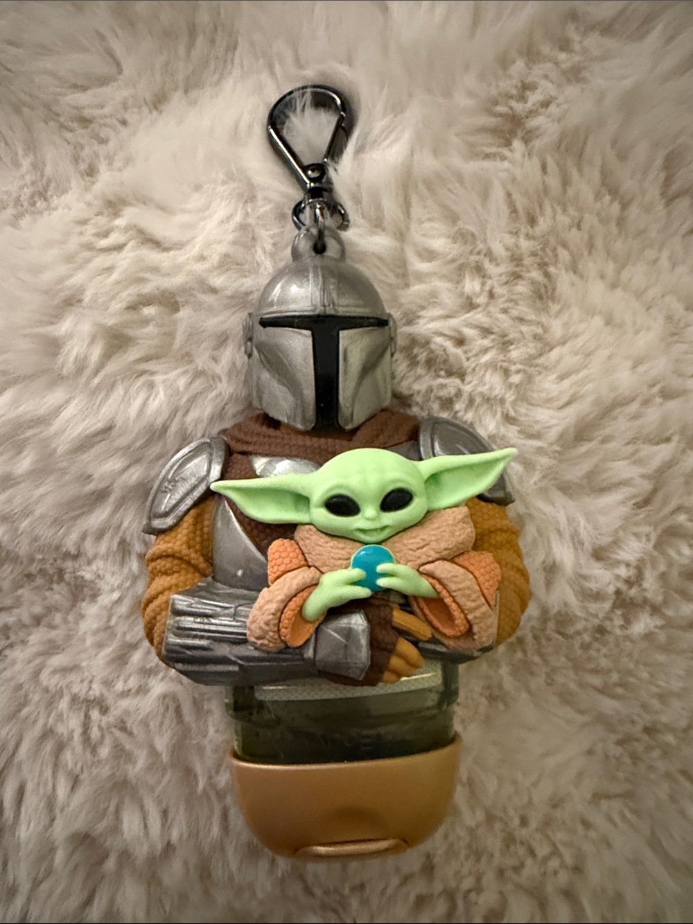 Bath and Body Works Silver and Green Mandalorian & Grogu Hand Sanitizer Keychain